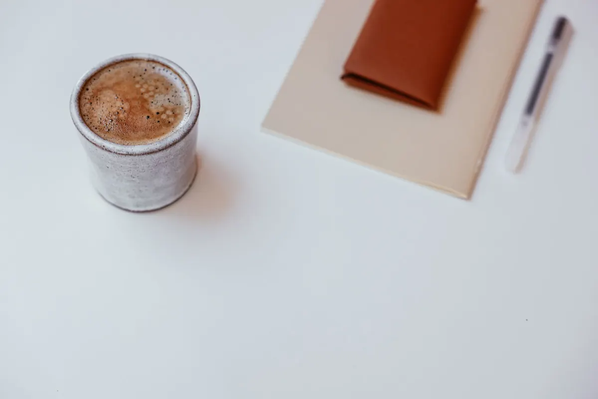 Comparison: Morning Pages vs. Evening Journalling for Reflection